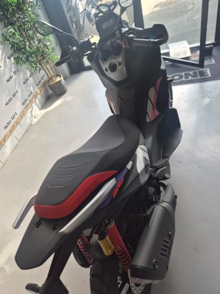Aprilia SR GT 400 replica rally