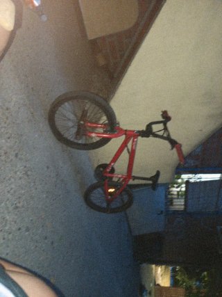 Bicicleta BMX Roja