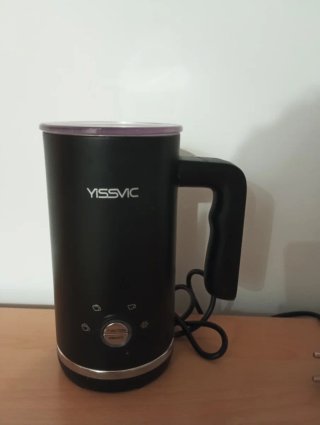 Espumador de leche YISSVIC negro
