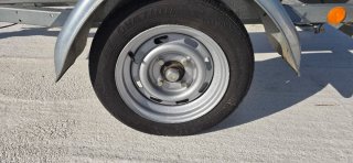 Remolque para motos basculante con rampa