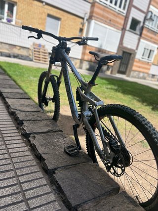 Bicicleta Ghost DH 9000