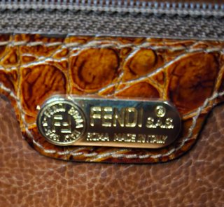 Bolso Fendi Bandolera vintage piel embossed Croco