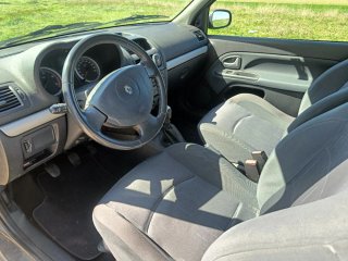 Renault Clio 2004