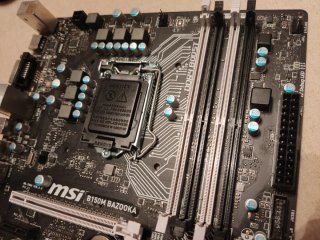 Placa Base MSI B150M BAZOOKA