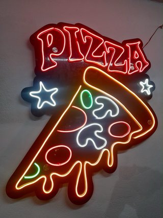 CARTELES EN NEON