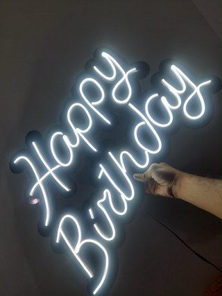 CARTELES EN NEON