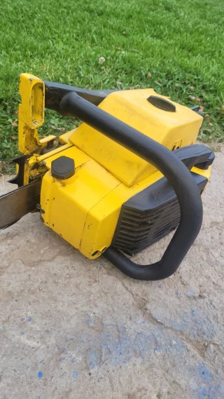 Motosierra McCulloch Pro Mac 650 funciona