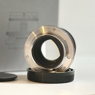 TTArtisan 35mm f/1.4 MFT + Caixa