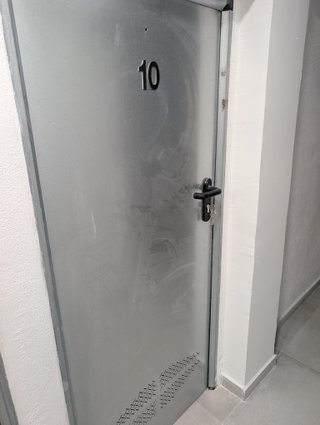 ALQUILER TRASTEROS DE 4 A 6 M2 28033 MADRID