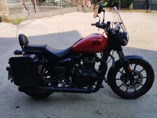 Royal Enfield Meteor 350 - Moto Cruiser