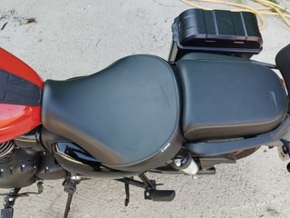 Royal Enfield Meteor 350 - Moto Cruiser