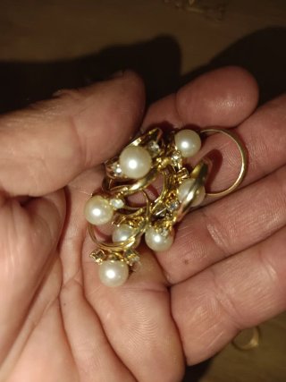 Anillos vintage león caballo perlas etc