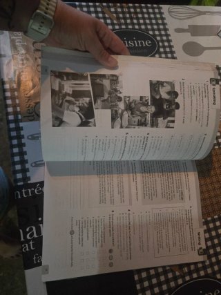 YOUR INFLUENCE TODAY B1 Student's book: libro d...