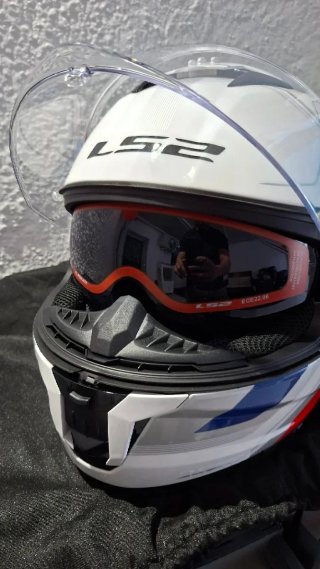 Casco integral LS2 talla L visera clara
