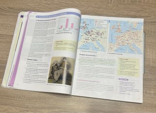 Historia 4 ESO construyendo mundos,Santillana