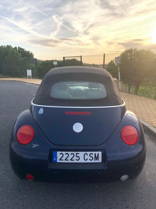 Volkswagen Beetle descapotable 2004