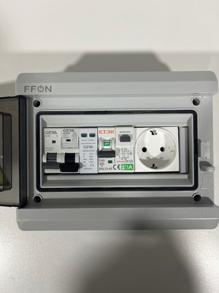 Caja protecciones para cargador VE schuko 16A