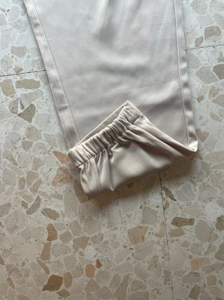 Pantalón Bombacho Stradivarius Crema