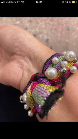 Pulsera elástica perlas multicolor