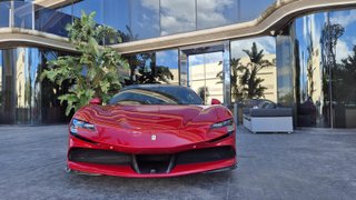Ferrari SF90 2023