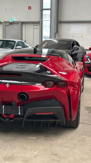 Ferrari SF90 2023