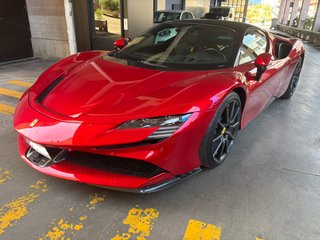 Ferrari SF90 2023