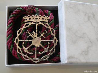 MEDALLA MEDALLÓN RELIGIOSO. COFRADÍA ESTUDIANTES M