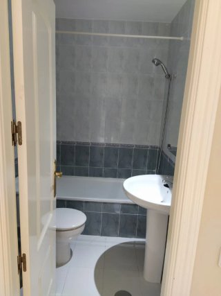 Alquiler piso con jardín en las Vaguadas
