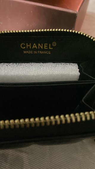 Cartera CH Negra Camelia con Caja