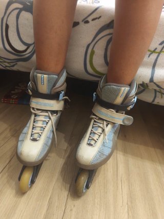 Patines Decathlon talla 38+casco