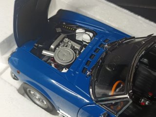 Fiat 124 Spider BS 1969 Scala 1:18