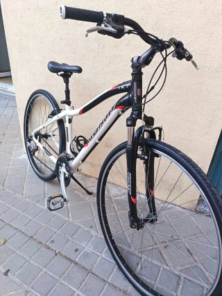 Bicicletta da trekking Monty TK7