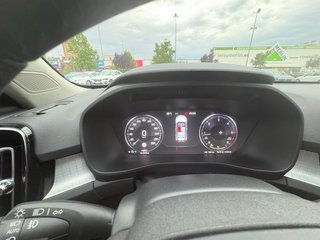 Volvo XC40 2021