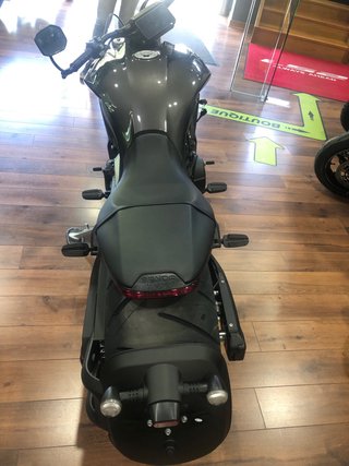 Suzuki Chopper 250cc Gris