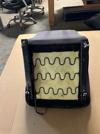 Asiento y volante de carreras