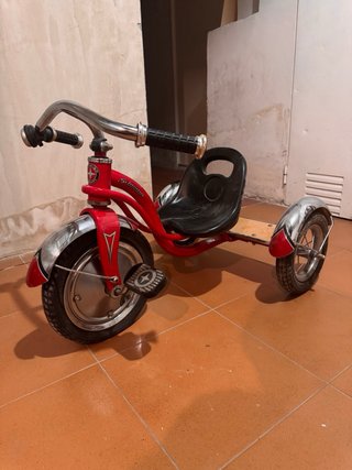 Triciclo Schwinn Roadster Rojo