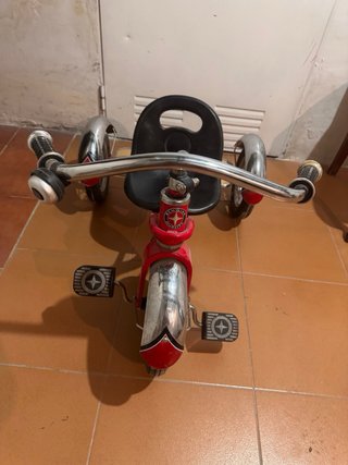 Triciclo Schwinn Roadster Rojo