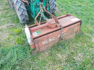 Tractor Agria 8900 con aperos