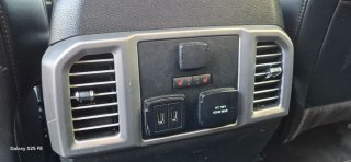 FORD F150 LOBO PLATINUM