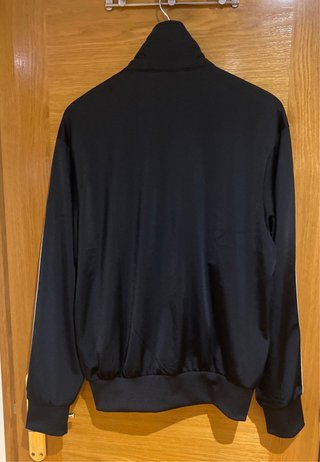 Chaqueta Adidas Negra con Rayas Blancas