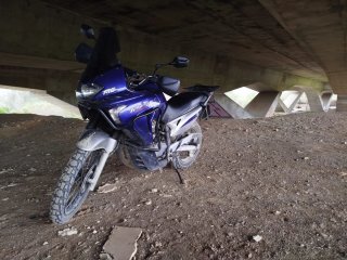 Honda Transalp 650 Azul/Plata