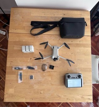 DJI Mini 3 Pro Fly More Combo - Como Nuevo