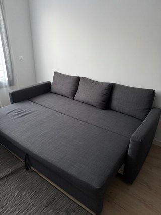 Sofá cama de tres plazas URGENTE hasta el lunes
