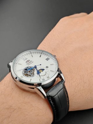 Reloj Mod Orient Automático Plata Blanco