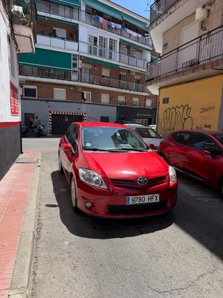 Toyota Auris 2011