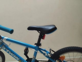 Bicicleta infantil azul