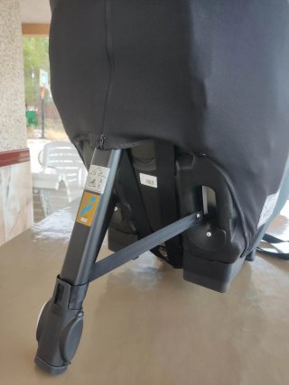 Silla coche Axxkid Move a contramarcha