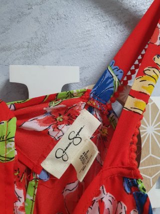 Vestido Zara floral rojo talla M