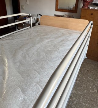 Cama geriátrica articulada eléctrica 90x200