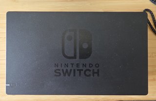 Nintendo Switch + 4 Juegos + 4 Joy-Con+Mando+Funda